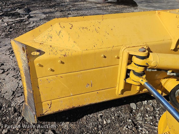 image for item EO7048 2008 John Deere 650J XLT dozer