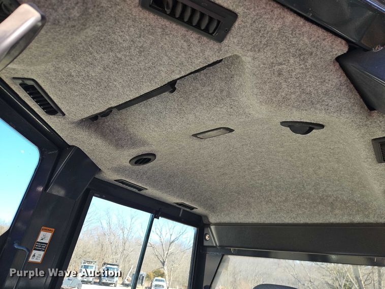 image for item EO7048 2008 John Deere 650J XLT dozer