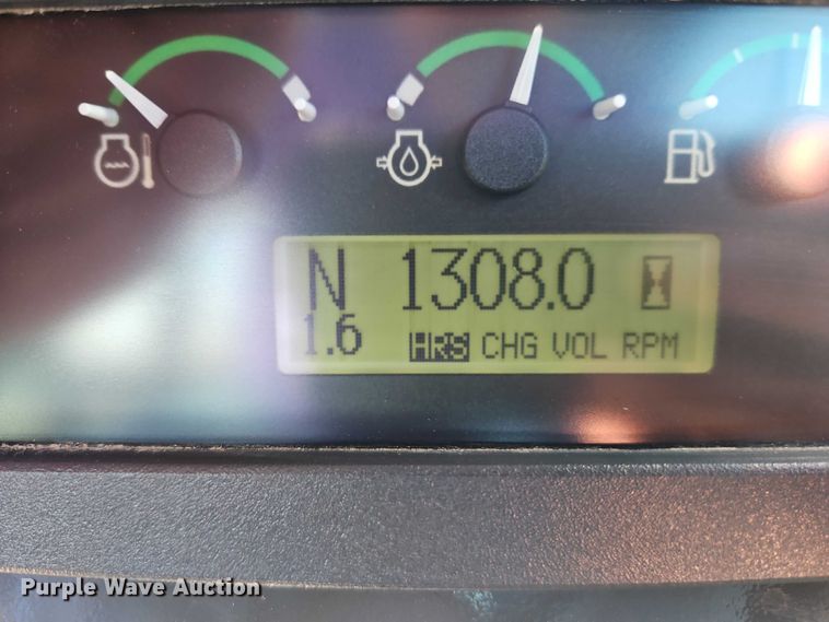 image for item EO7048 2008 John Deere 650J XLT dozer