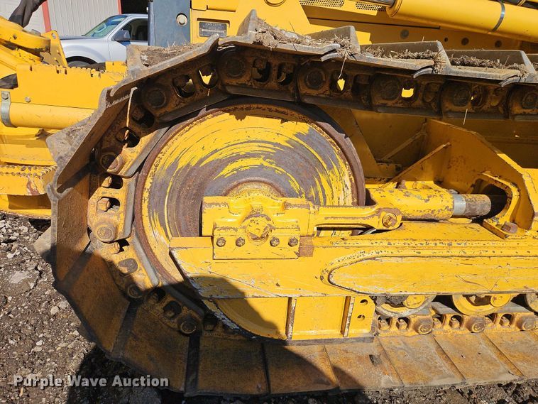 image for item EO7048 2008 John Deere 650J XLT dozer