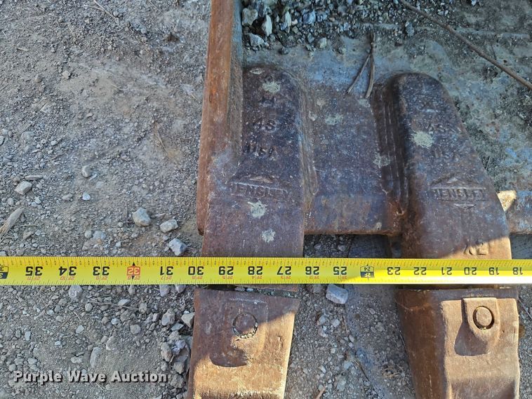 image for item EO7051 Hensley KOBSK115 excavator bucket