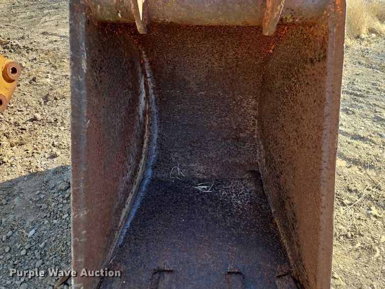 image for item EO7052 (2) backhoe buckets