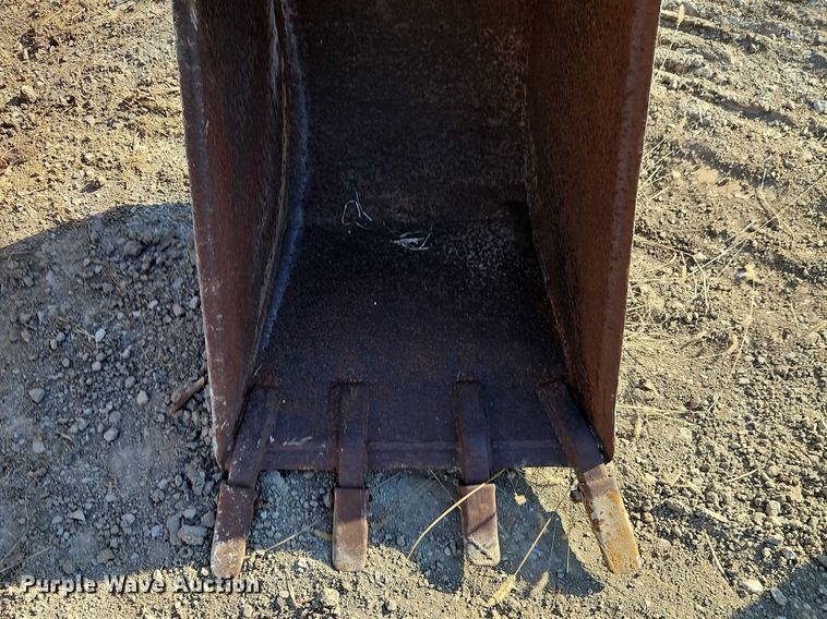 image for item EO7052 (2) backhoe buckets