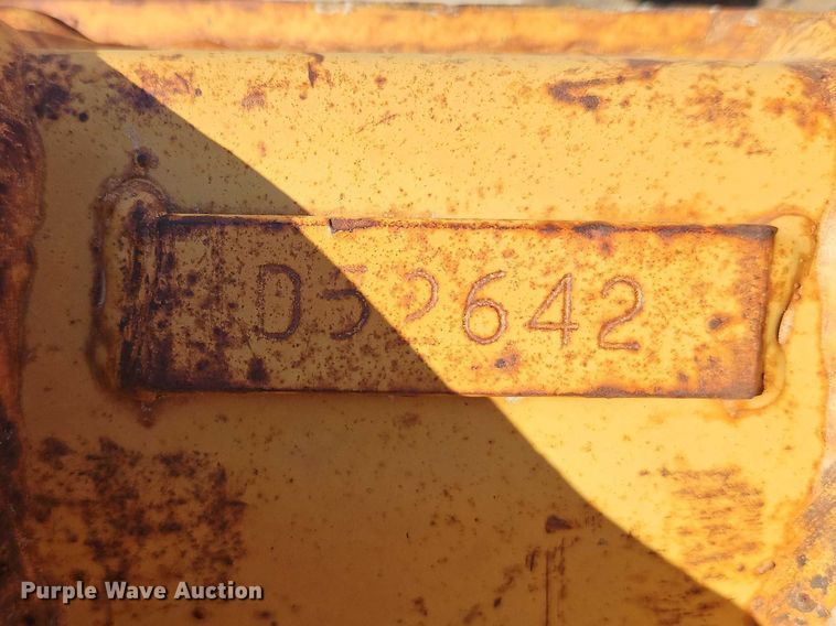 image for item EO7052 (2) backhoe buckets