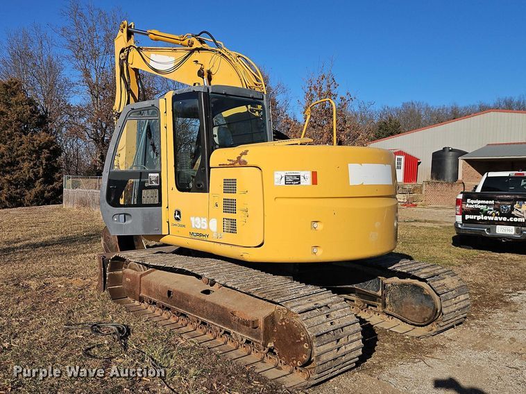 image for item EO7053 2007 John Deere 135C RTS excavator
