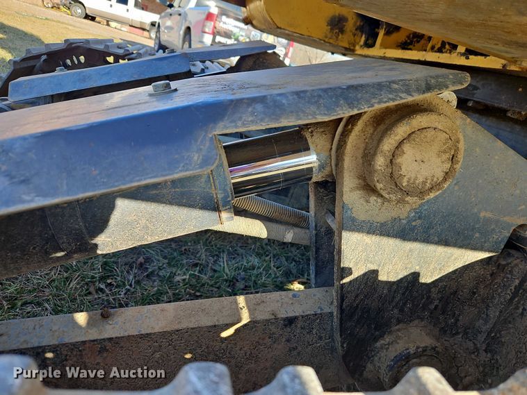 image for item EO7053 2007 John Deere 135C RTS excavator