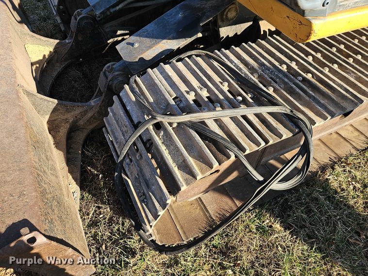 image for item EO7053 2007 John Deere 135C RTS excavator