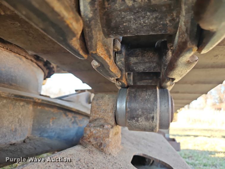 image for item EO7053 2007 John Deere 135C RTS excavator