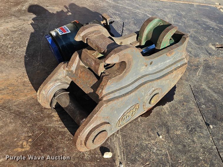 image for item EO7053 2007 John Deere 135C RTS excavator