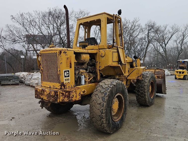 image for item EO7057 1973 Caterpillar 930 wheel loader