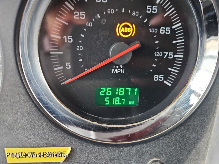 image for item EO7058 2006 Kenworth T800 flatbed truck