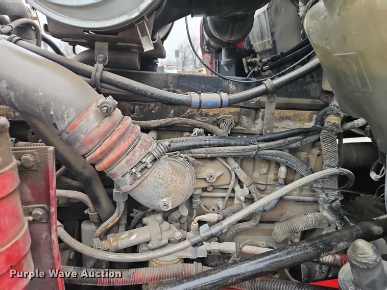 image for item EO7058 2006 Kenworth T800 flatbed truck