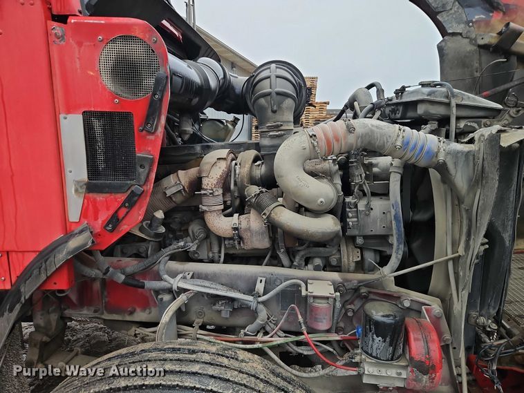 image for item EO7058 2006 Kenworth T800 flatbed truck