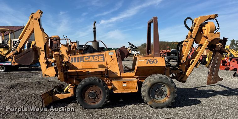 image for item ER0225 1989 Case 760 vibratory cable plow