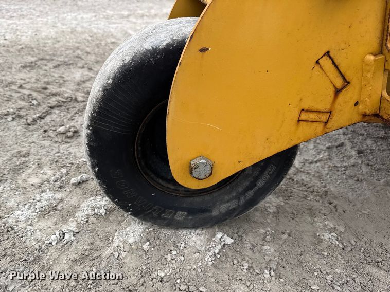 image for item ER0432 2017 Vermeer RTX130 trencher