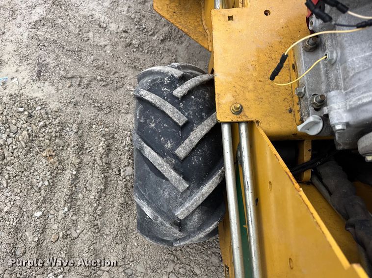 image for item ER0432 2017 Vermeer RTX130 trencher