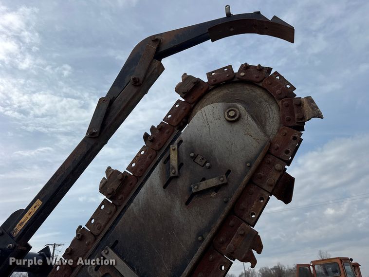 image for item ER0433 2015 Toro RT1200 trencher