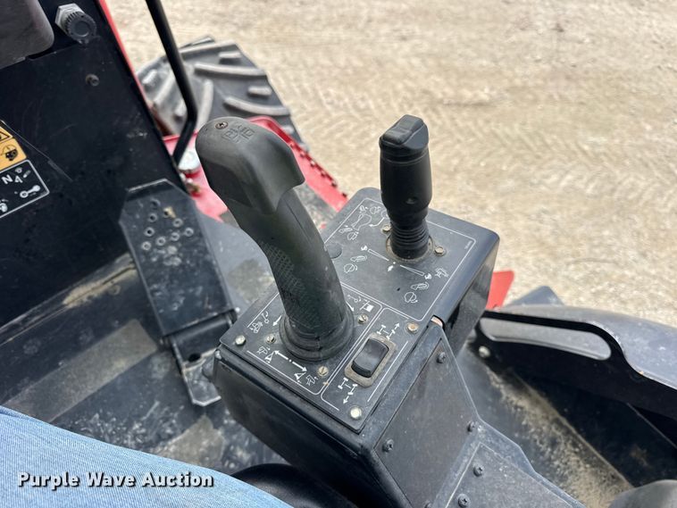 image for item ER0433 2015 Toro RT1200 trencher