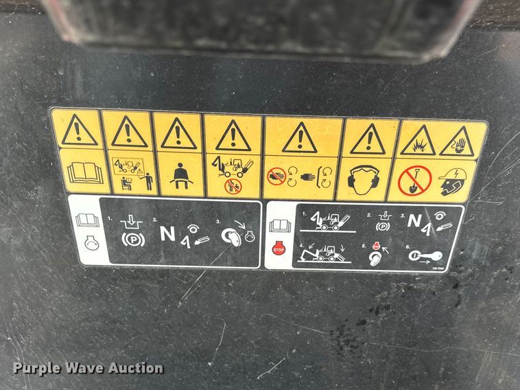 image for item ER0433 2015 Toro RT1200 trencher