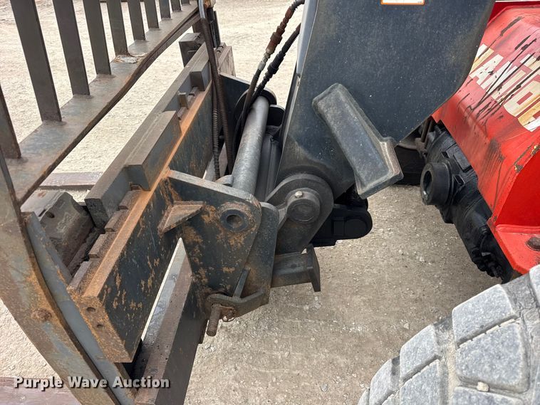 image for item ER0434 2005 Manitou MVT 665T telehandler