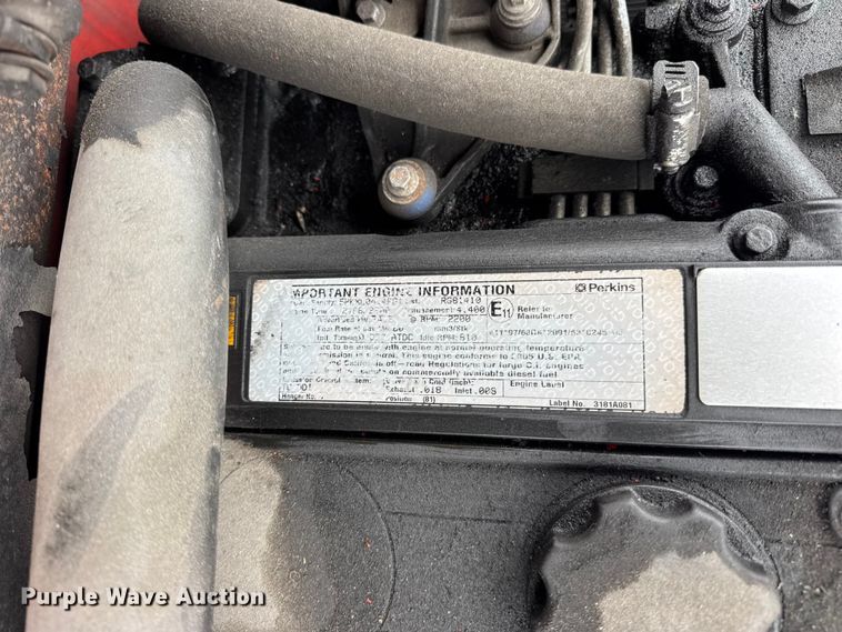 image for item ER0434 2005 Manitou MVT 665T telehandler