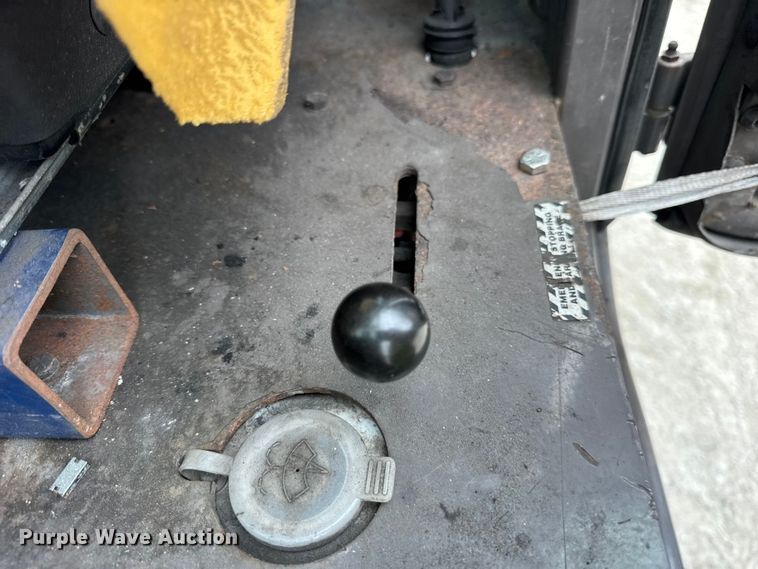 image for item ER0434 2005 Manitou MVT 665T telehandler