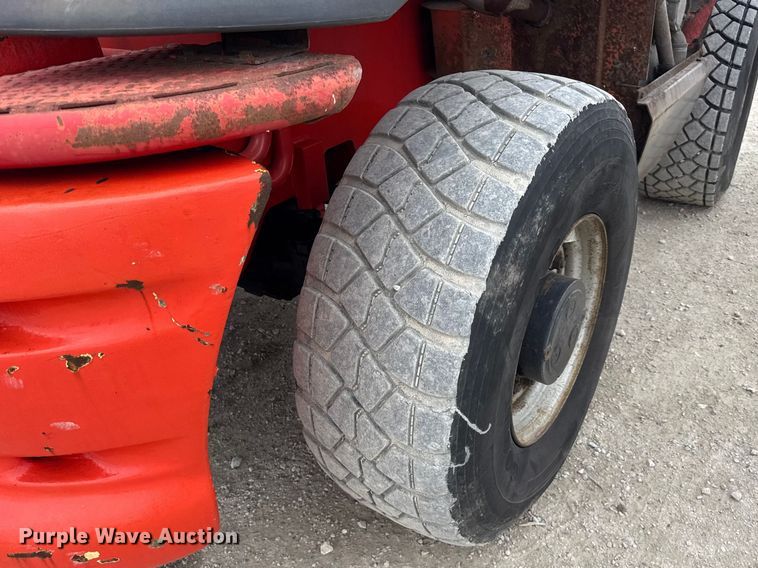 image for item ER0434 2005 Manitou MVT 665T telehandler