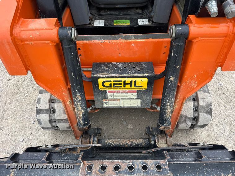 image for item ER0435 2021 Gehl RT105 tracked skid steer loader