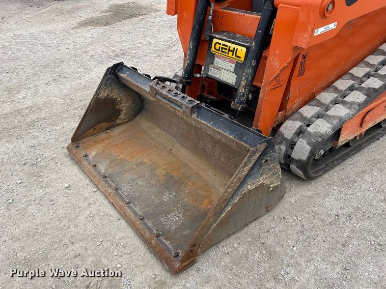 image for item ER0435 2021 Gehl RT105 tracked skid steer loader