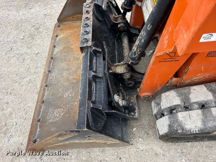 image for item ER0435 2021 Gehl RT105 tracked skid steer loader