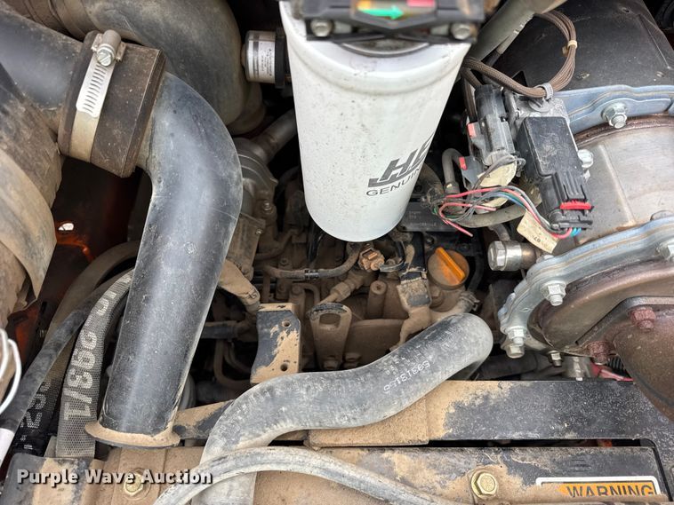 image for item ER0435 2021 Gehl RT105 tracked skid steer loader