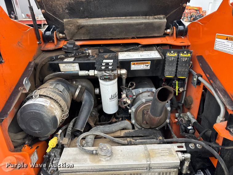 image for item ER0435 2021 Gehl RT105 tracked skid steer loader