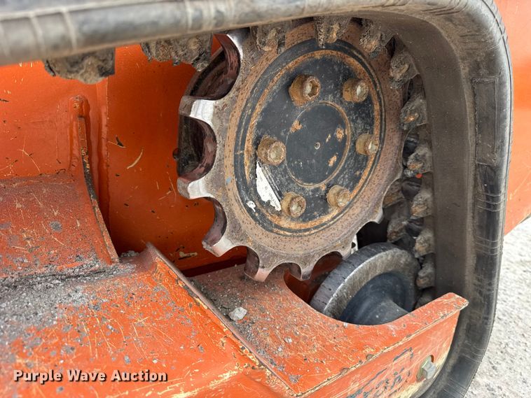 image for item ER0435 2021 Gehl RT105 tracked skid steer loader