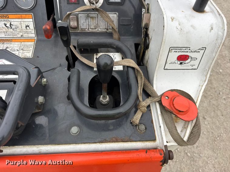 image for item ER0436 2015 Bobcat MT55 compact utility loader