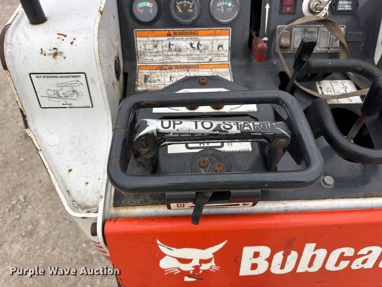 image for item ER0436 2015 Bobcat MT55 compact utility loader