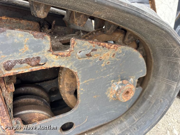 image for item ER0436 2015 Bobcat MT55 compact utility loader