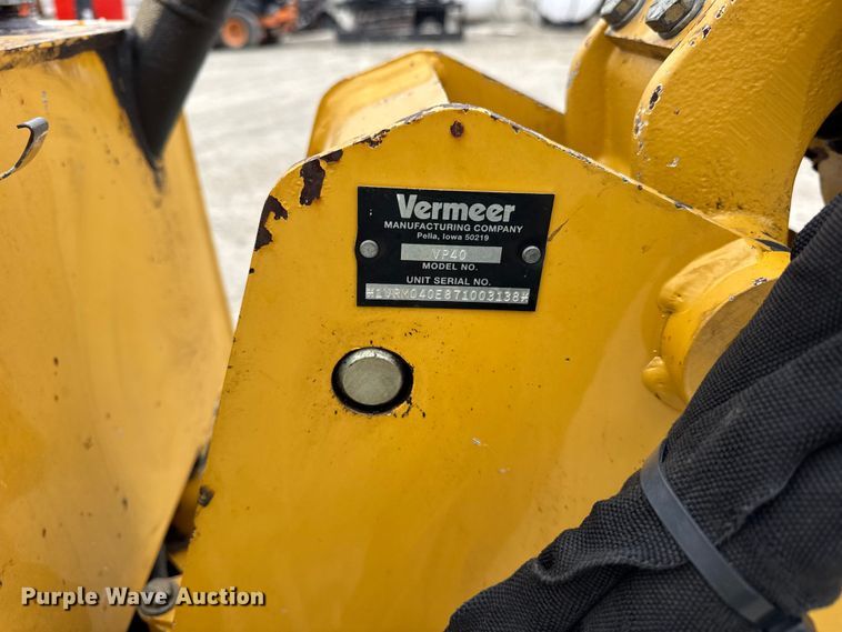 image for item ER0437 2007 Vermeer LM42 trencher
