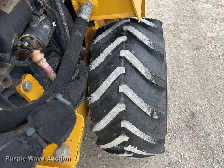 image for item ER0437 2007 Vermeer LM42 trencher