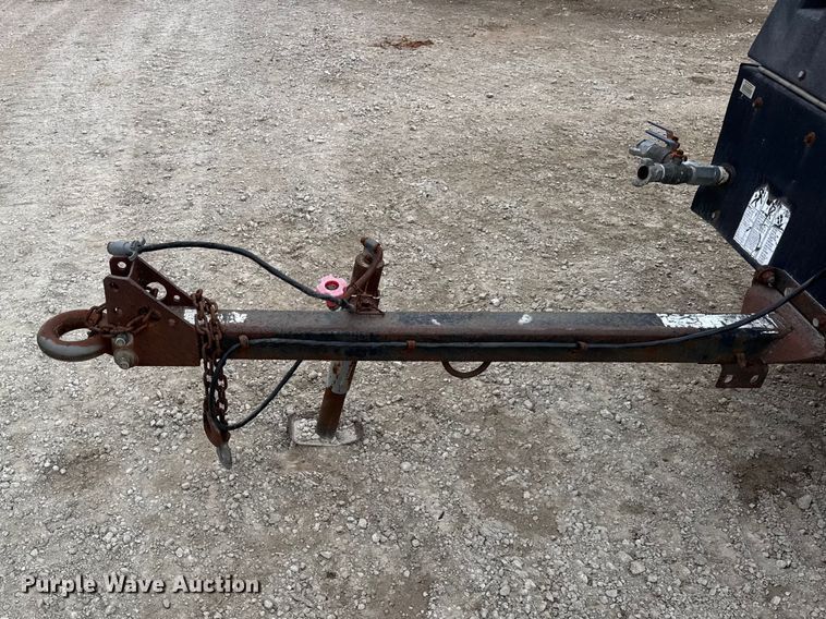 image for item ER0438 Sullair 185 air compressor