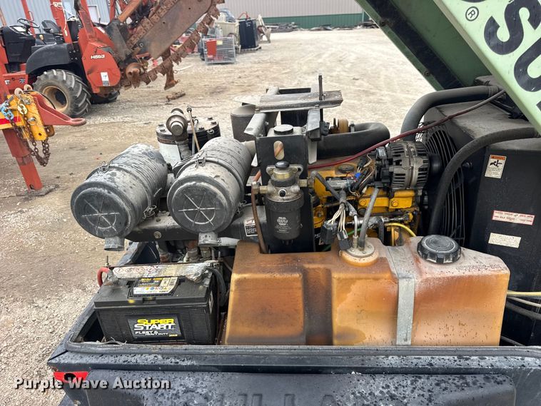 image for item ER0438 Sullair 185 air compressor