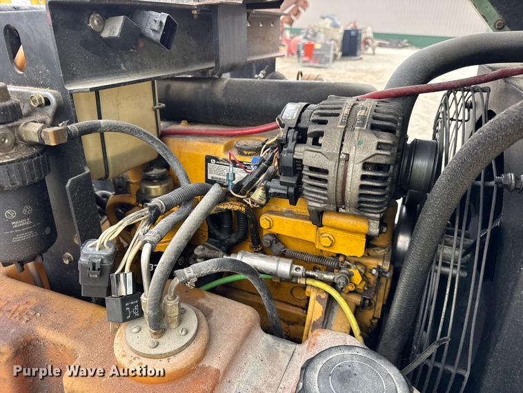 image for item ER0438 Sullair 185 air compressor