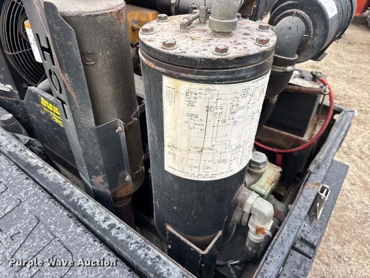 image for item ER0438 Sullair 185 air compressor