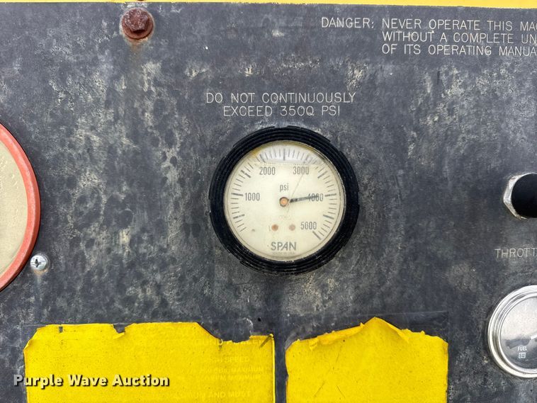 image for item ER0439 2006 TSE cable puller trailer