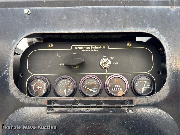 image for item ER0439 2006 TSE cable puller trailer