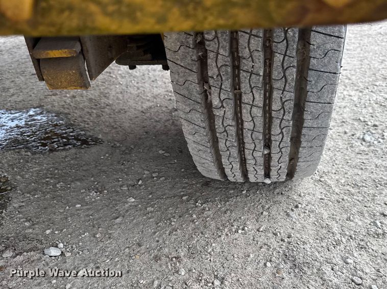 image for item ER0439 2006 TSE cable puller trailer