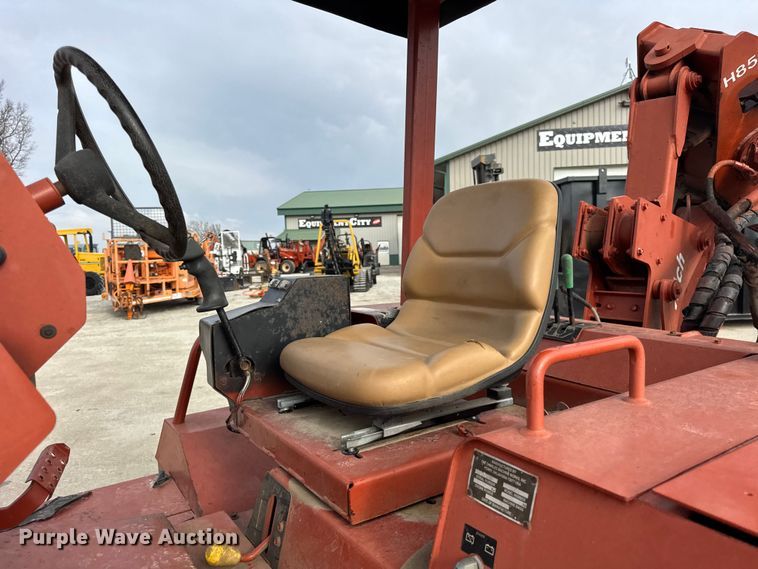 image for item ER0447 1999 Ditch Witch 8020T trencher