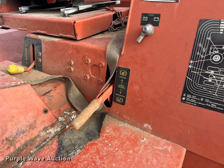 image for item ER0447 1999 Ditch Witch 8020T trencher