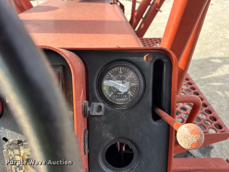 image for item ER0447 1999 Ditch Witch 8020T trencher