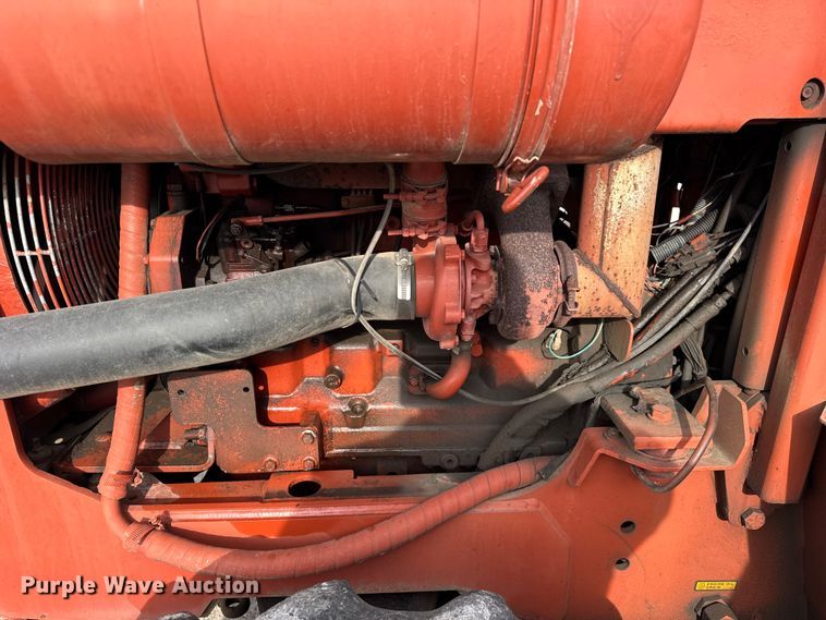 image for item ER0447 1999 Ditch Witch 8020T trencher