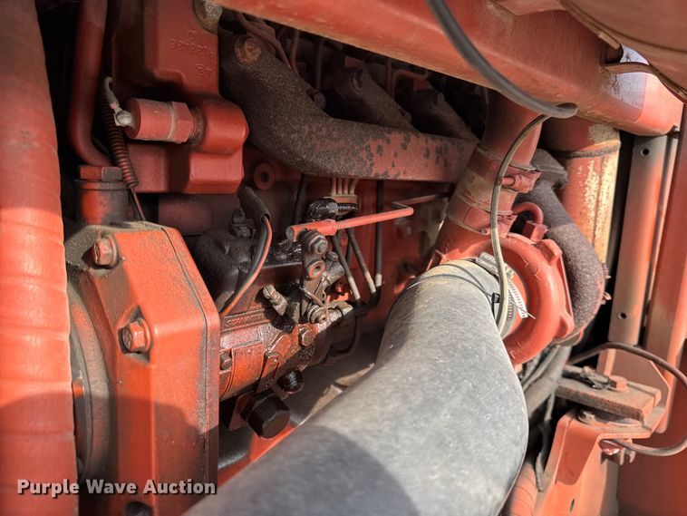 image for item ER0447 1999 Ditch Witch 8020T trencher